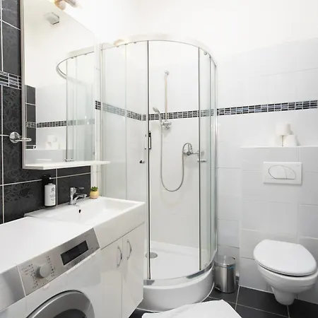 Artsy Elizabeth Boulevard Apartamento