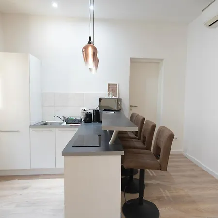Apartment Artsy Elizabeth Boulevard Budapest